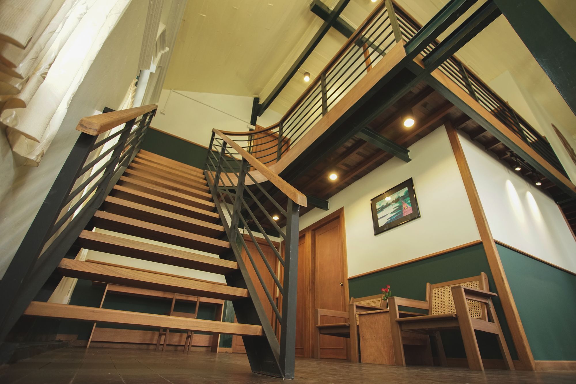 501 Merchant Bed & Breakfast Янгон Екстериор снимка